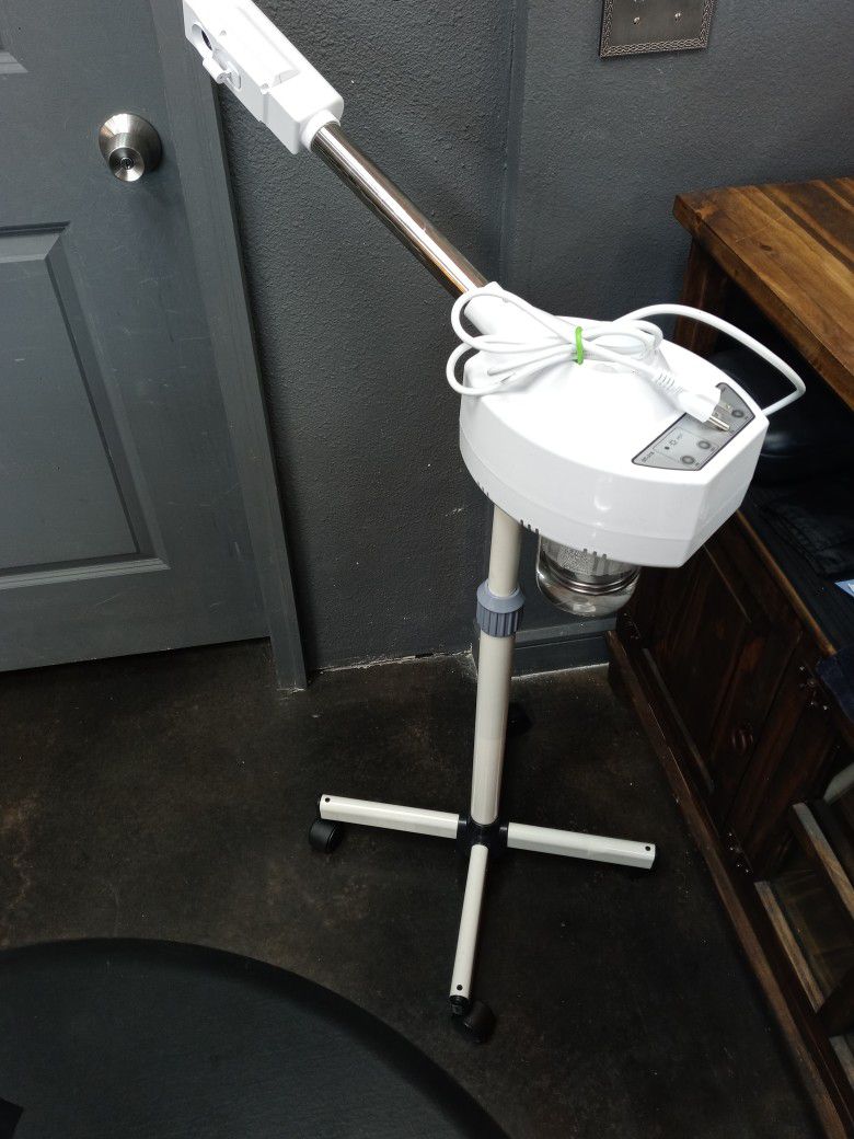 Therapeutic Facial Steamer For Sale Brand New $160.00