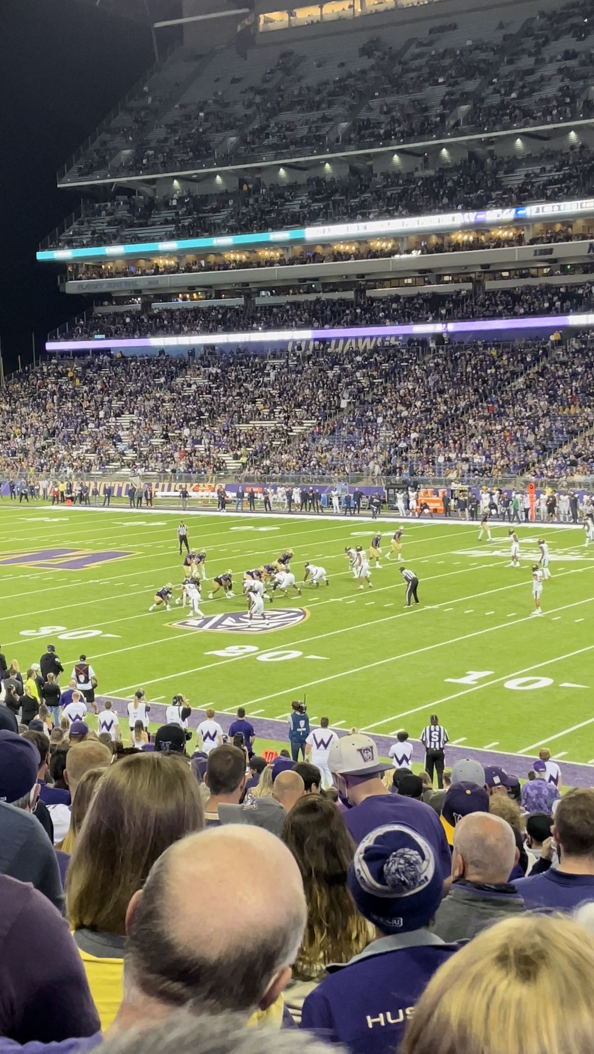 2 Tickets Udub Vs Oregon 11/6 *FACE VALUE*