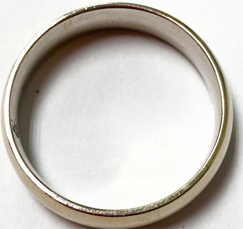 Men’s Wedding Band 14Kt White Gold