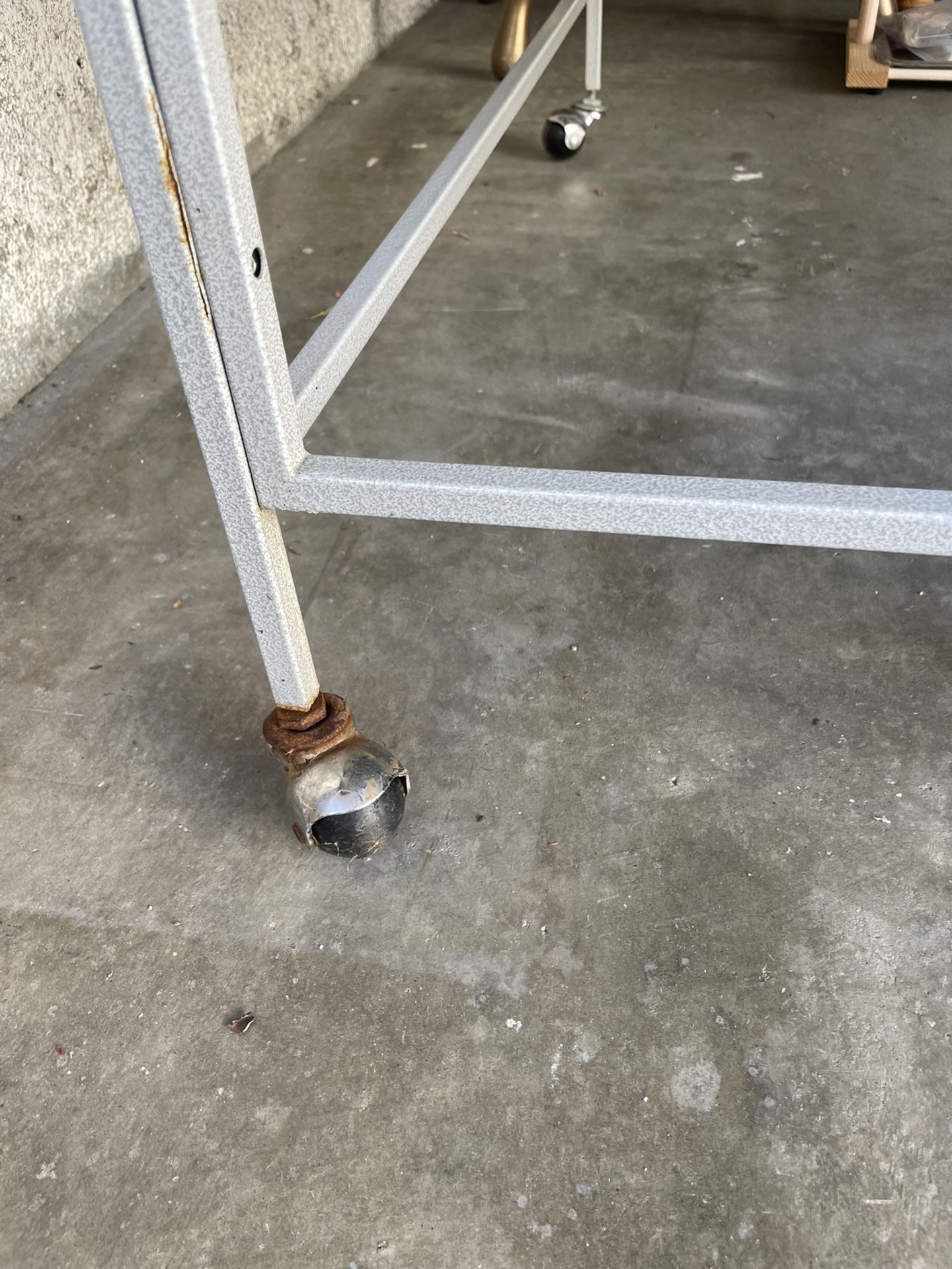 Metal Bird Cage