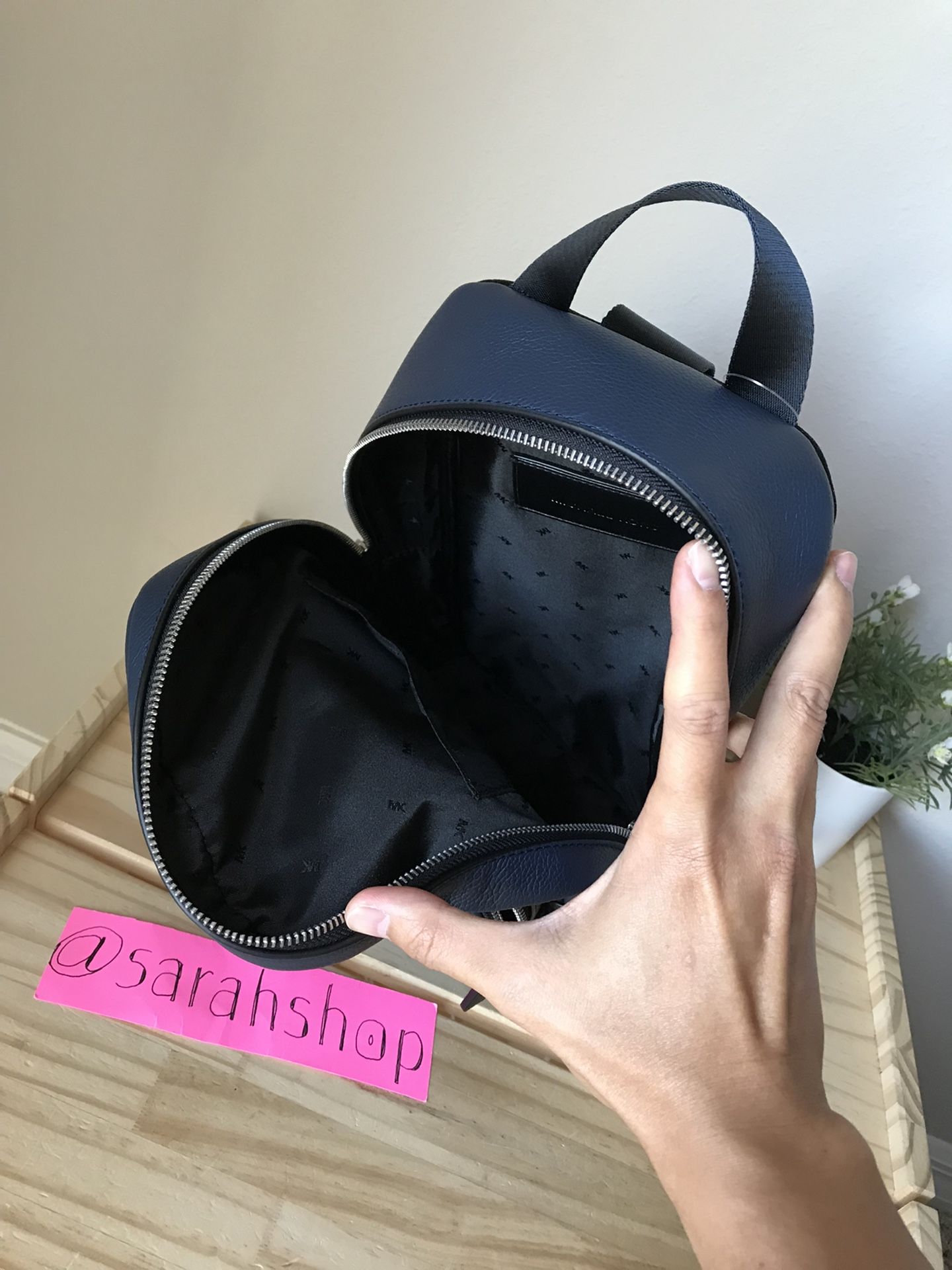 Michael Kors Sling Pack Men