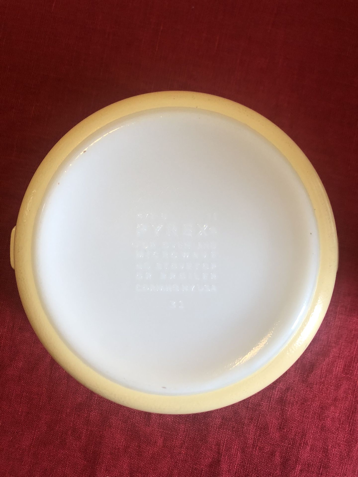 473-B Cinderella bowl in the Pyrex Shenandoah pattern - Corning-ware -1981