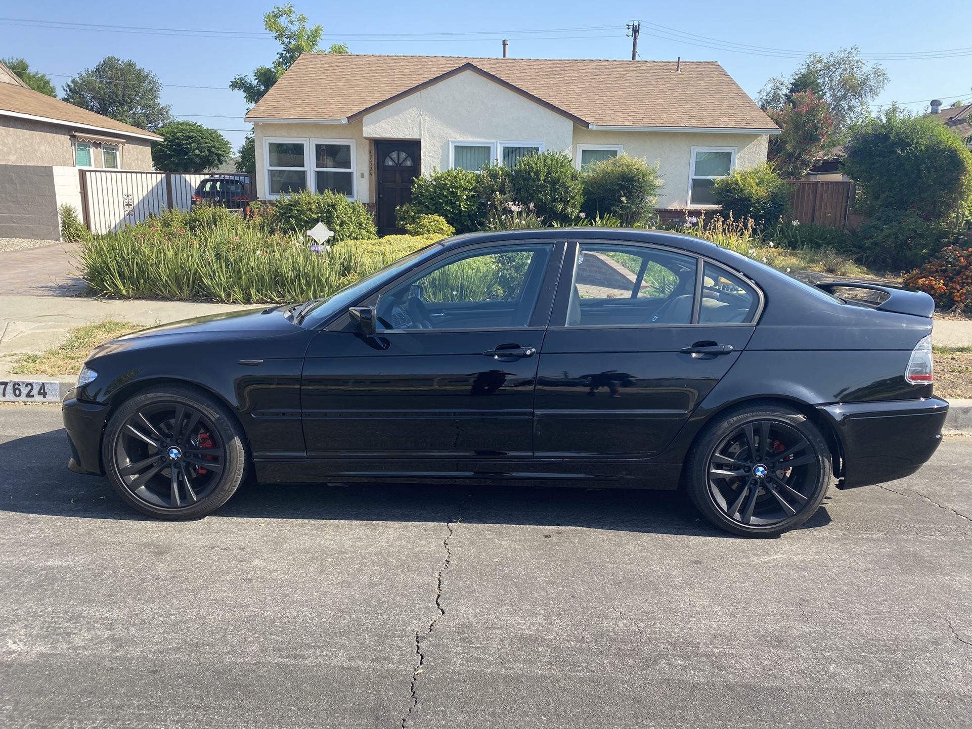 2002 BMW 325i