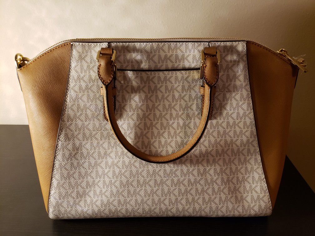 Michael Kors Ciara Large Satchel Handbag/Shoulderbag