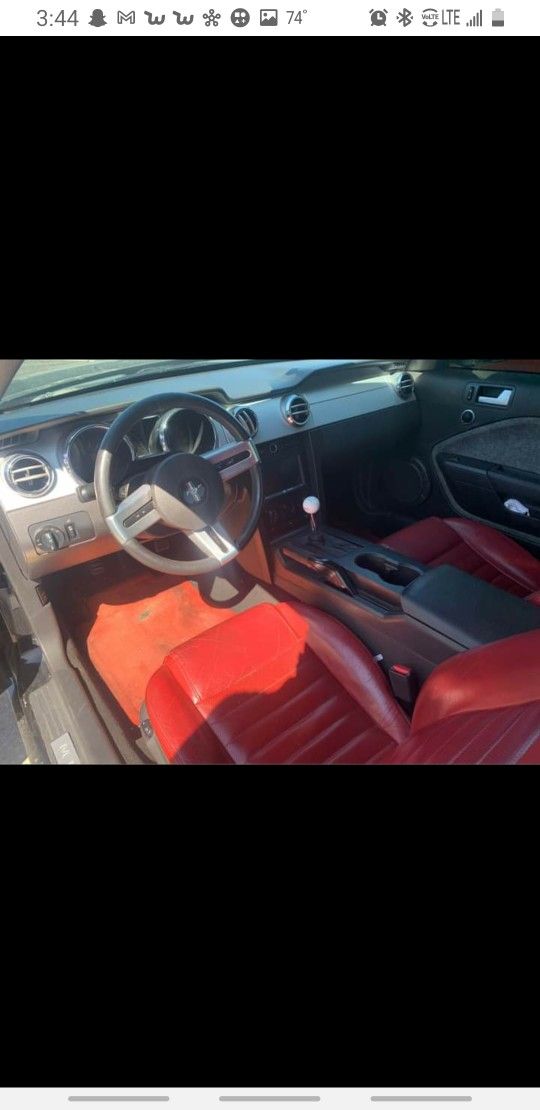 2005 Ford Mustang