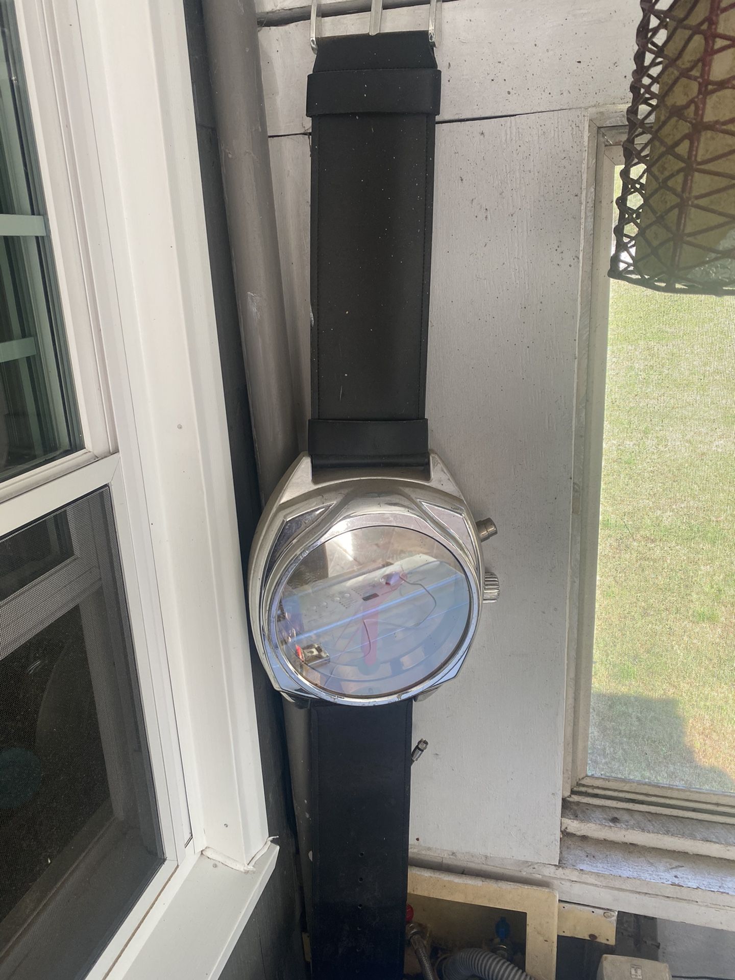 hanging watch