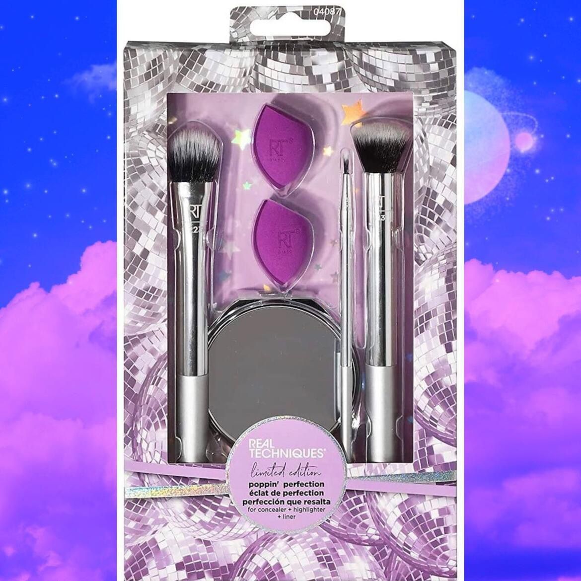 Real Techniques Poppin' Perfection Makeup Brush Set with Makeup Blender Beauty Sponges and Compact Makeup Mirror, Set of 6