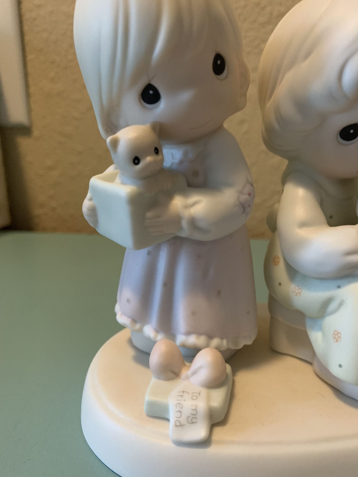1993 Precious Moments “To A Special Sister”