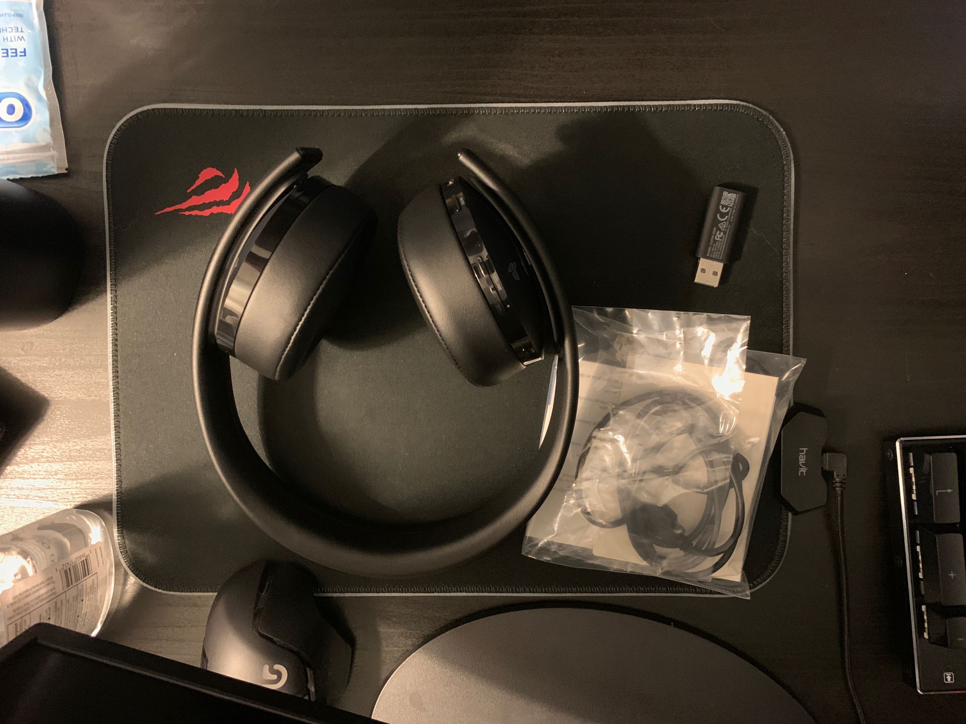 PlayStation Gold Wireless Headset