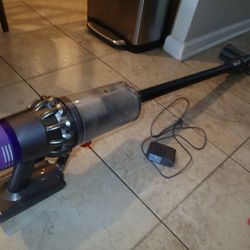 Dyson V11 Torque Drive Stick Vacuum Cleaner Thumbnail