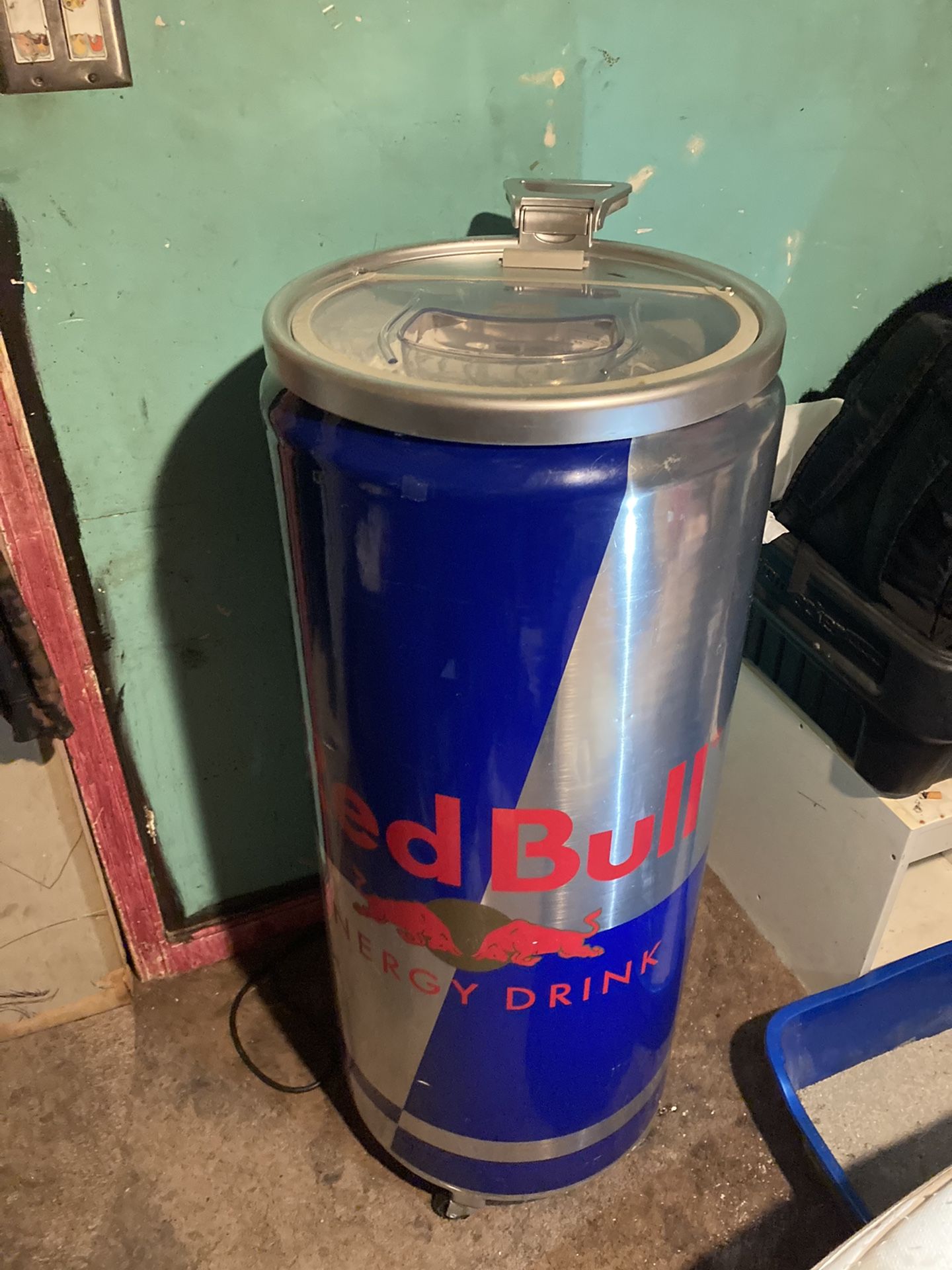Red Bull Plug In Mini Fridge Cooler For Sale In Roseville Mi Offerup