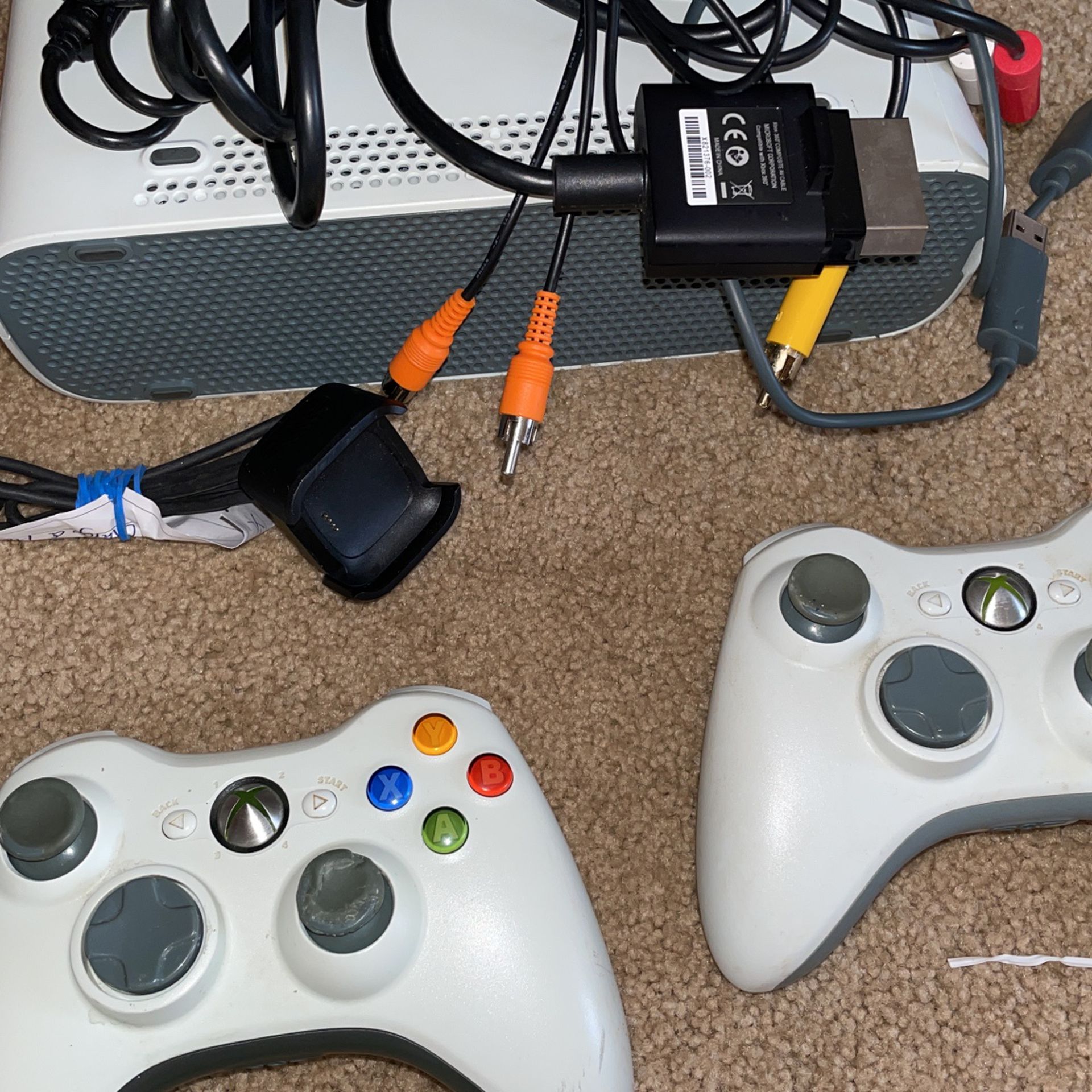 Xbox 360,20 Games ,2 Controllers, Apple 85w MagSafe Power Adapter,battery Charger