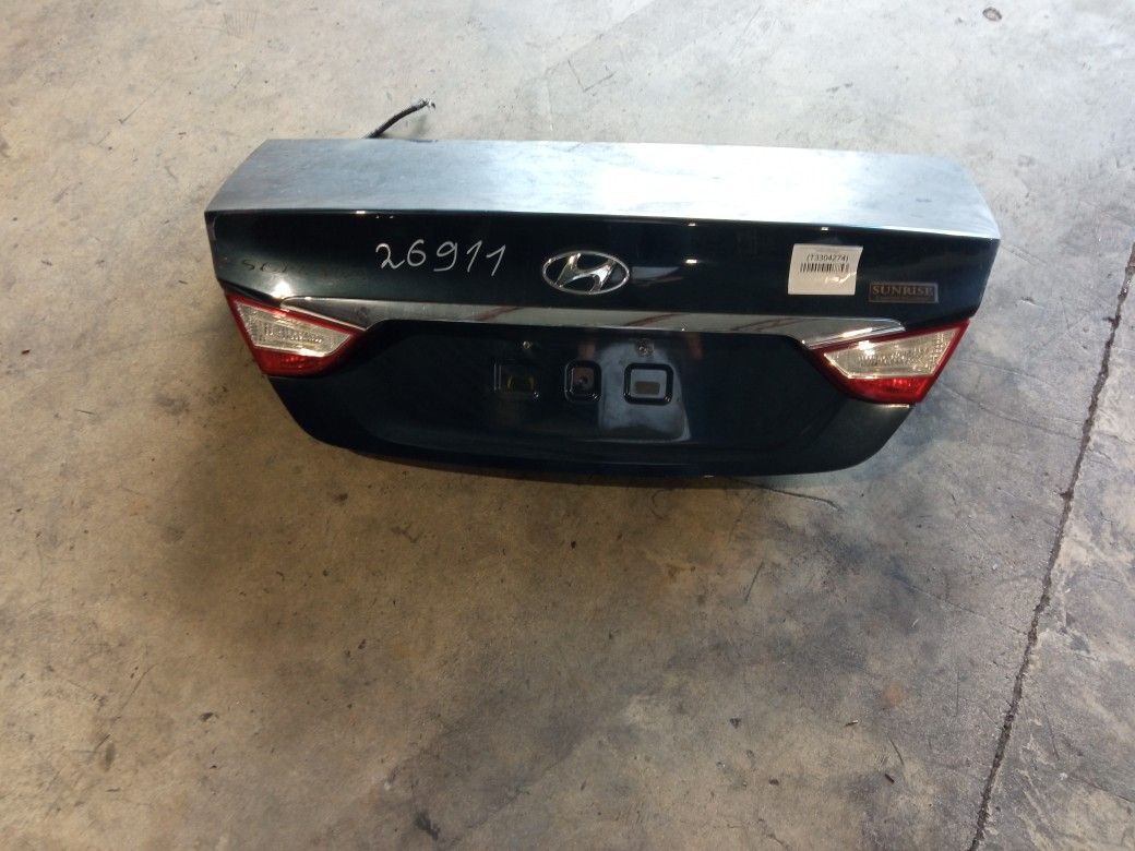 Trunk Lid For 2011 Hyundai Sonata Stock 26911