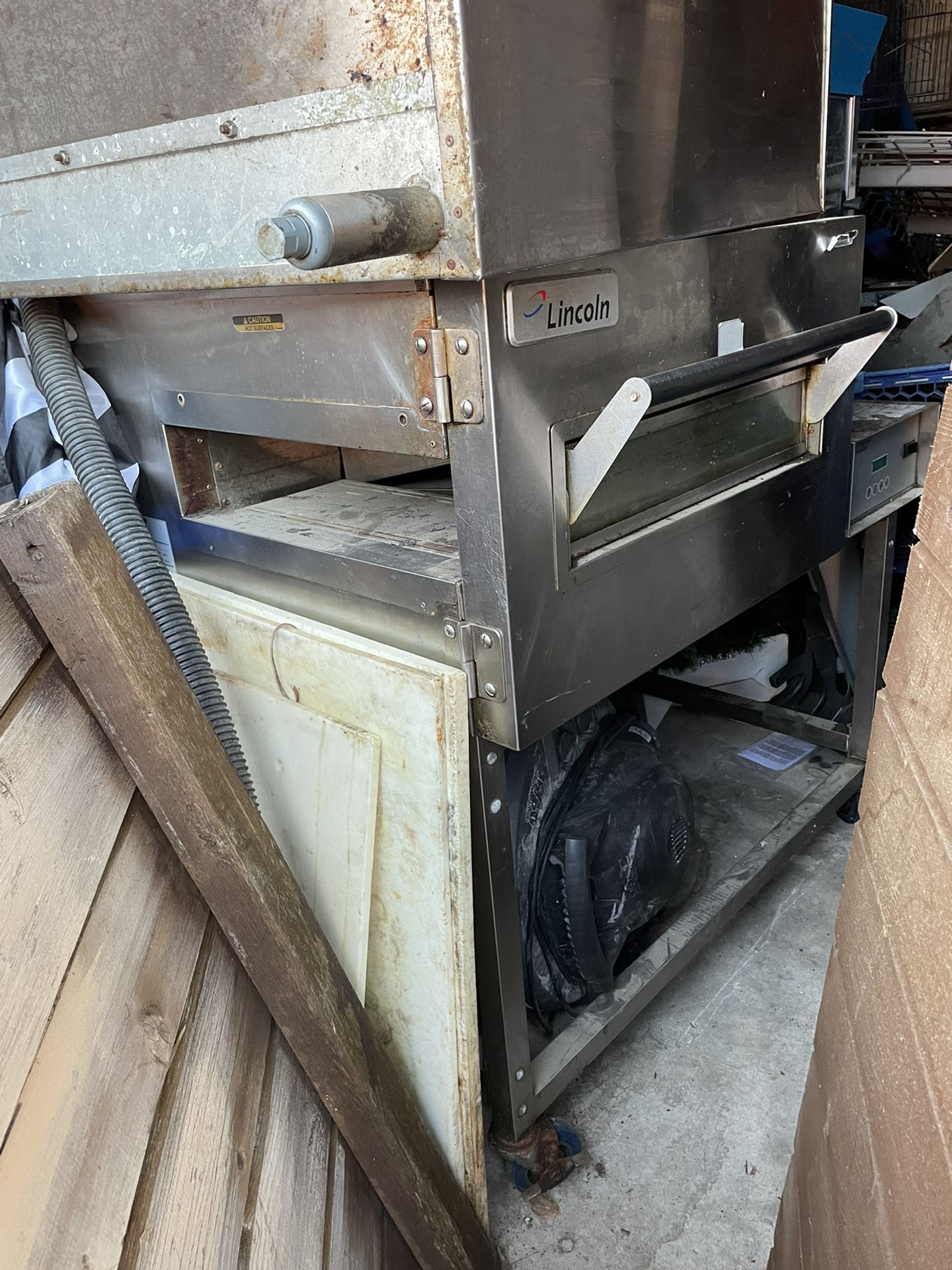 Impinger Conveyer Oven (Lincoln )