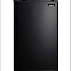 💥Brand New💥 Magic Chef 4.4 Cu ft Mini Refrigerator with Freezer MCBR440B2, Black Thumbnail
