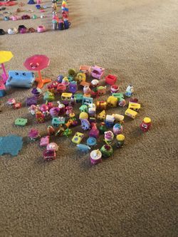 LOL Dollhouse With LOT of LOL Dolls With Accessories, Shopkins And Hatchamals  Thumbnail
