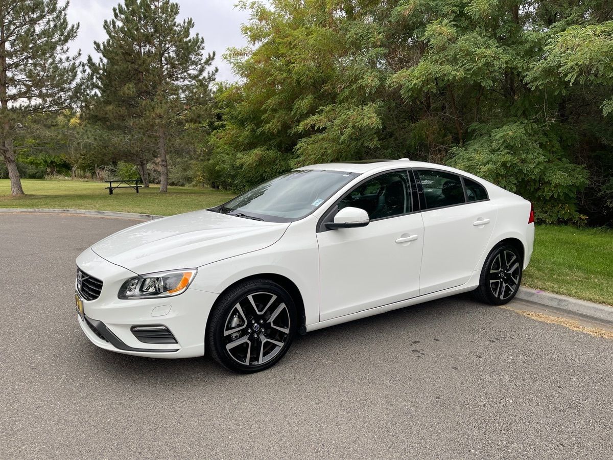 2017 Volvo S60