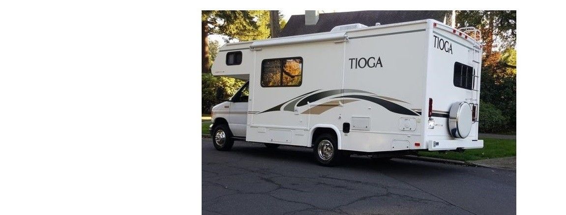 2003 Fleetwood Tioga 23E