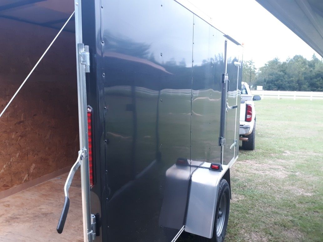 6 x 12 enclosed trailer