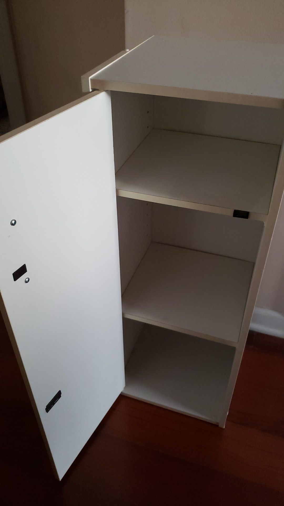 Small cabinet, cabinet, storage cabinet