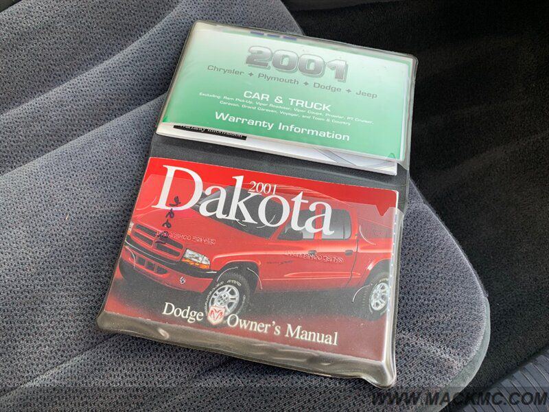 2001 Dodge Dakota SLT 2-Owners 4.7L V8 Tow PKG 4x4