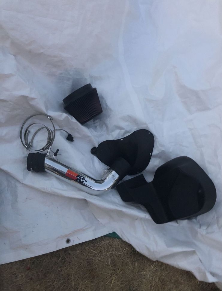 K&N Intake Mustangv6
