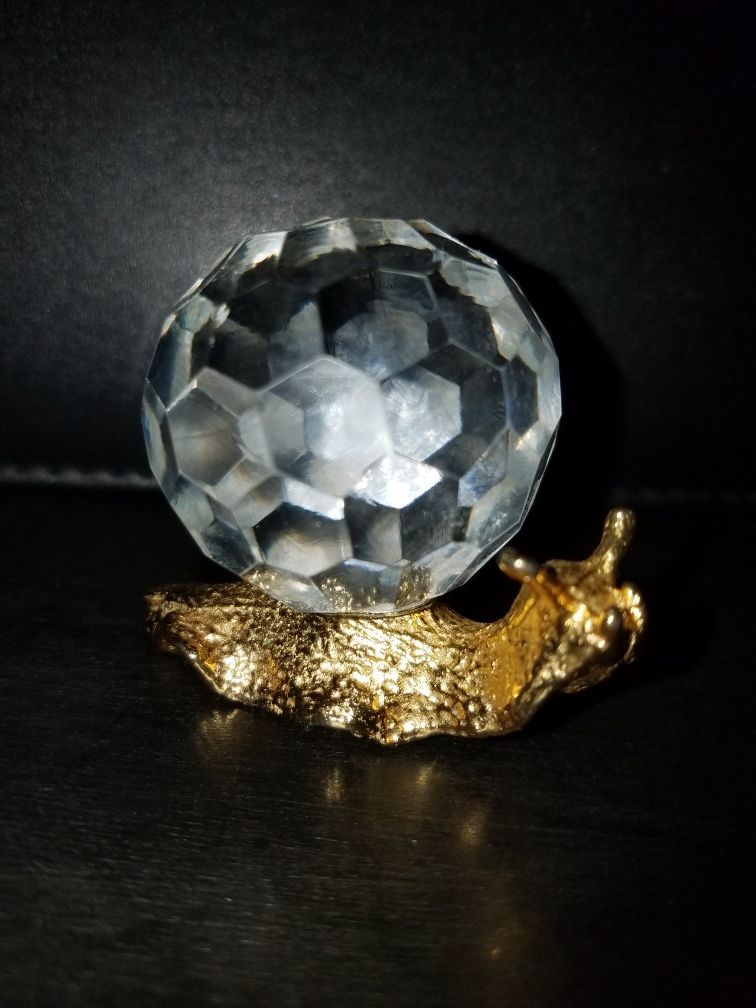 swarovski crystal snail figurine