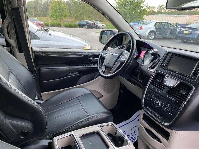 2013 Chrysler Town & Country