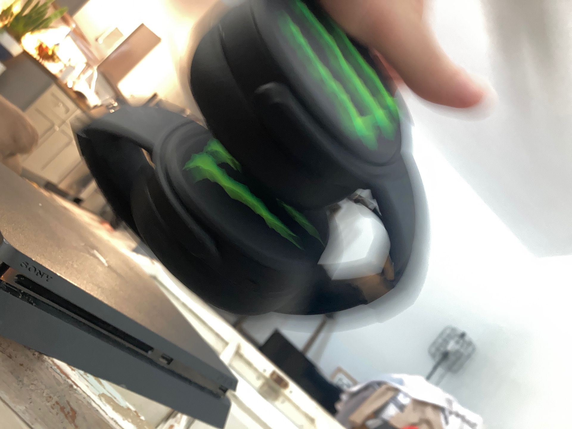 ps4 slim and skullcandy headset