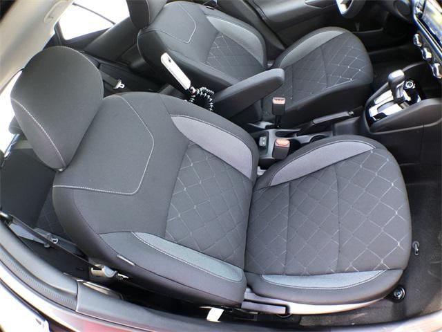 2020 Nissan Kicks