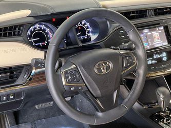 2015 Toyota Avalon Thumbnail