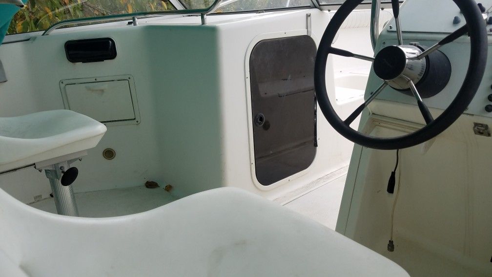 98 aquasport 200 horsepower Evinrude outboard motor