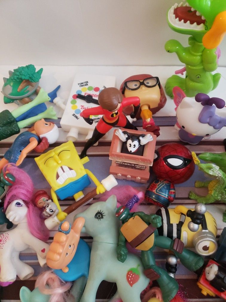 Huge Mixed Lot Of Kids Toys 30+ (Disney, Pixar,Thomas, Plus More) K