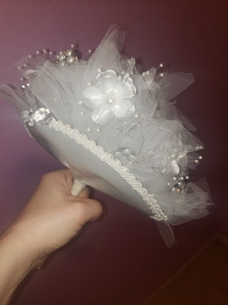 Wedding flower bouquet. White.