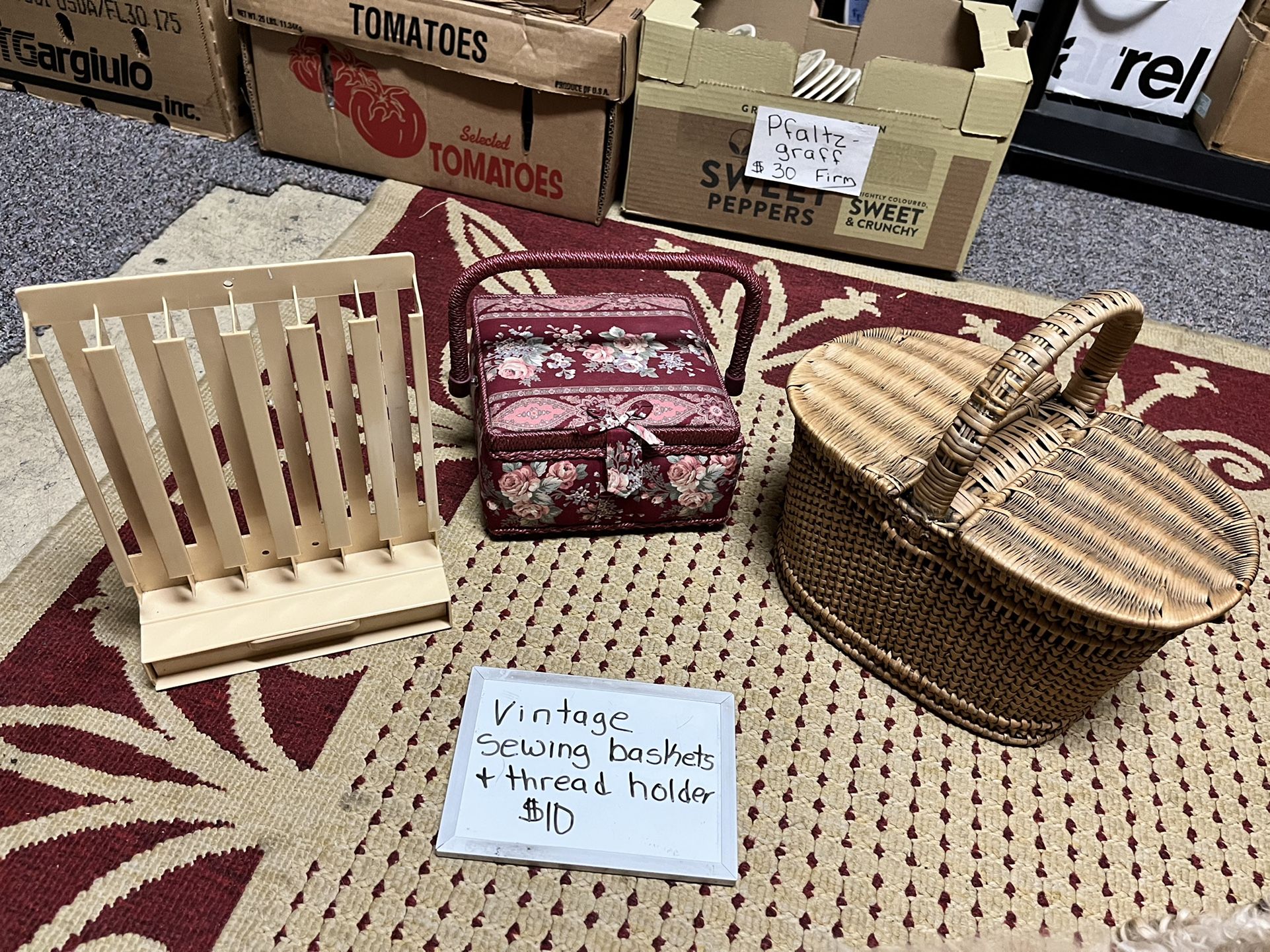 Assorted Knitting, Crochet & Sewing Items 5 Pics