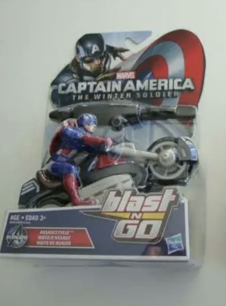 Captain America The Winter Soldier - Blast N Go Assault Cycle