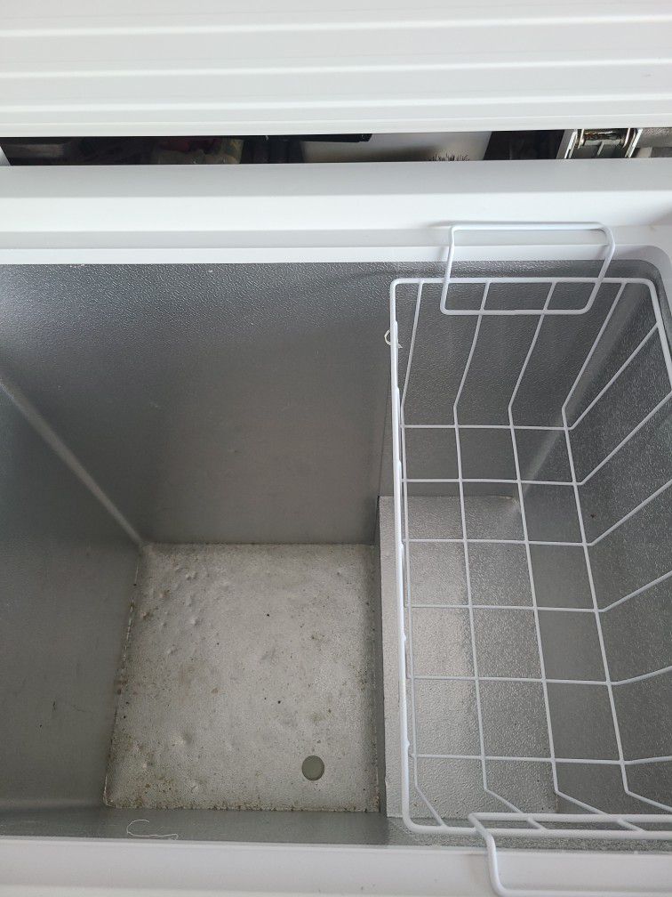 Freezer one month old works great 