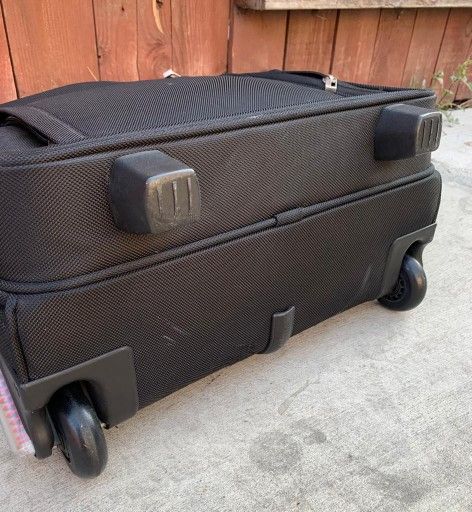 SOLO LUGGAGE BLACK