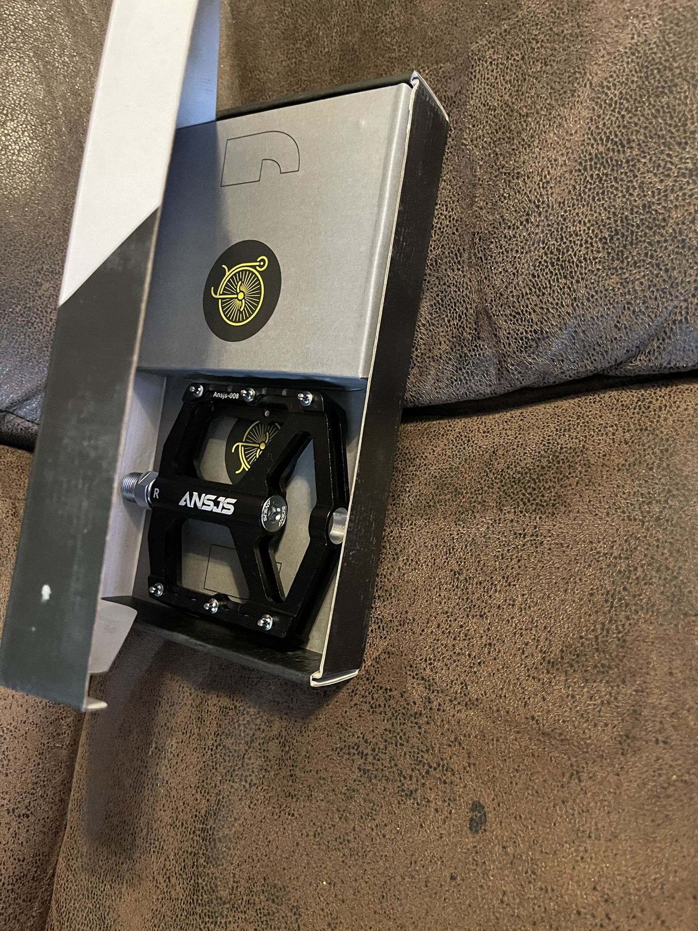 NEW Ansjs Aluminum Bike Pedals