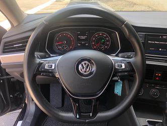 2021 Volkswagen Jetta Thumbnail