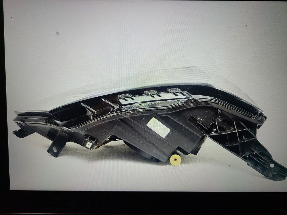2014 2020 Chevy Impala Right Headlight OEM