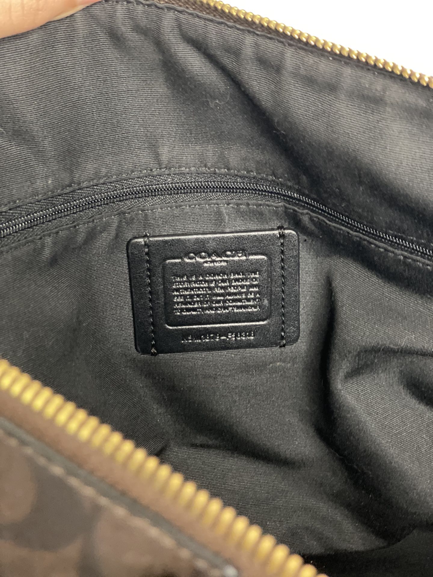 Large Coach Logo Purse & Wallet