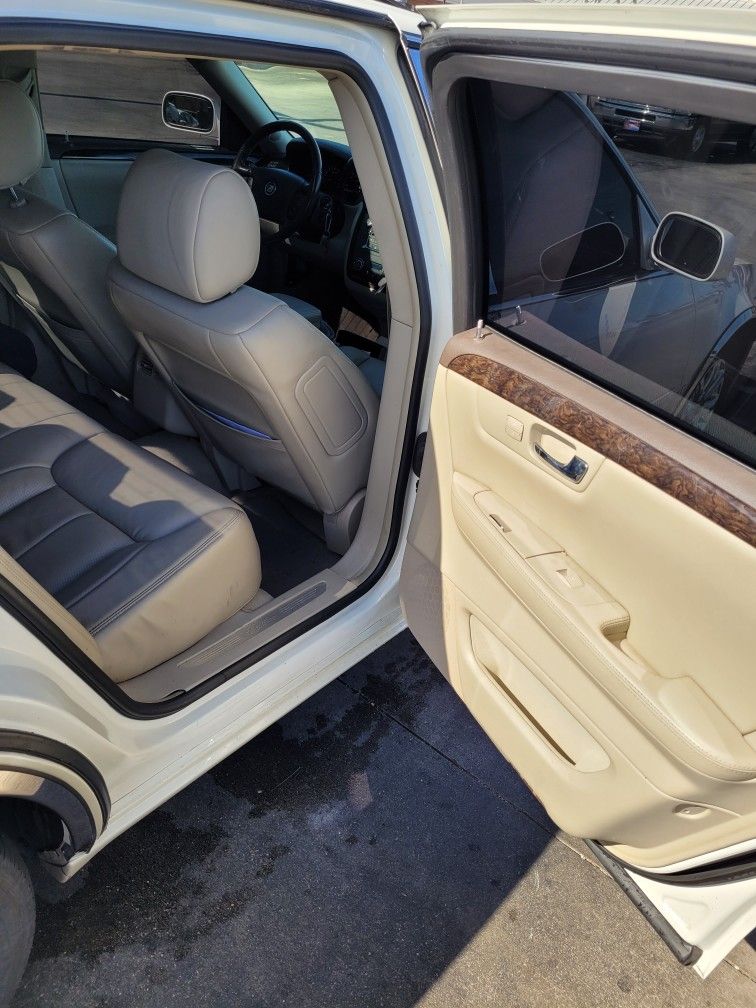 2008 Cadillac DTS