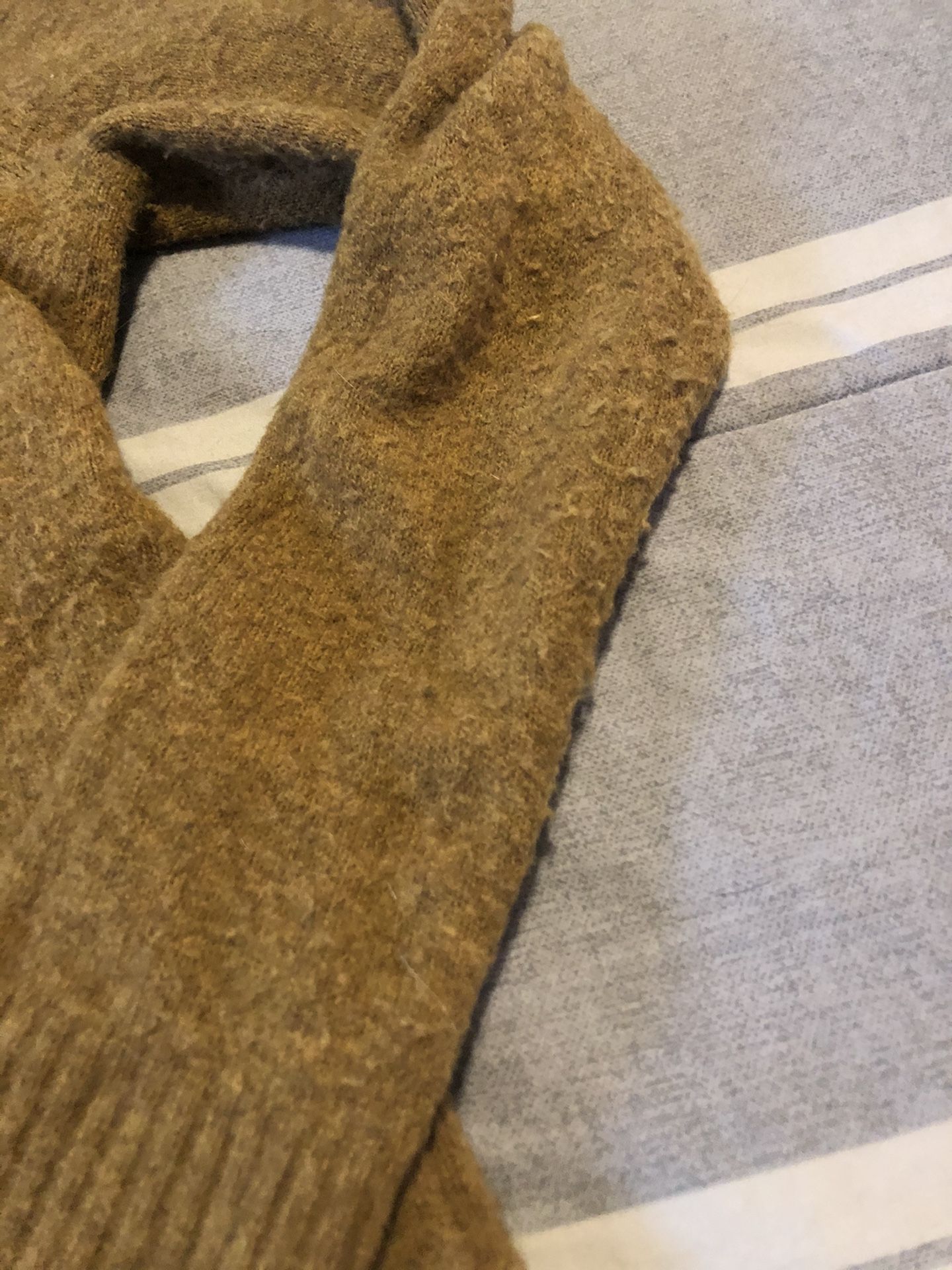 Madewell Merino Wool Blend Cardigan. Fair Condition