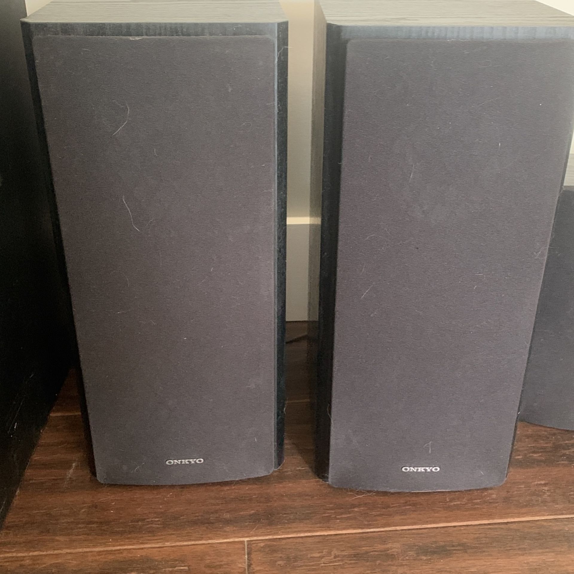 Yamaha Rx-v485 Bluetooth Stereo System