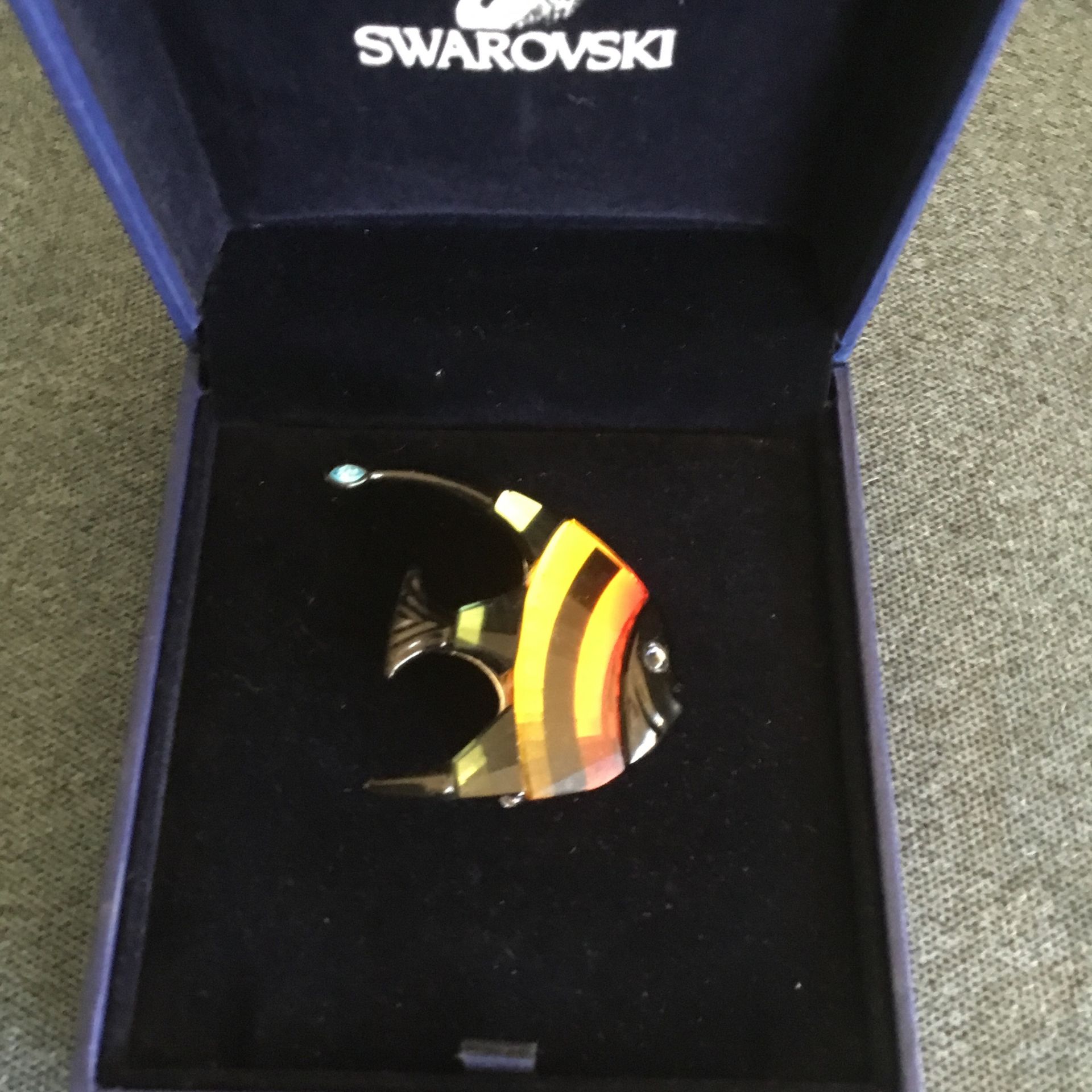 Swarovski Caliabar Fish Brooch (pin) 2”