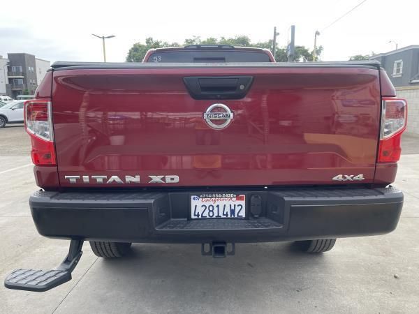 2019 Nissan Titan XD