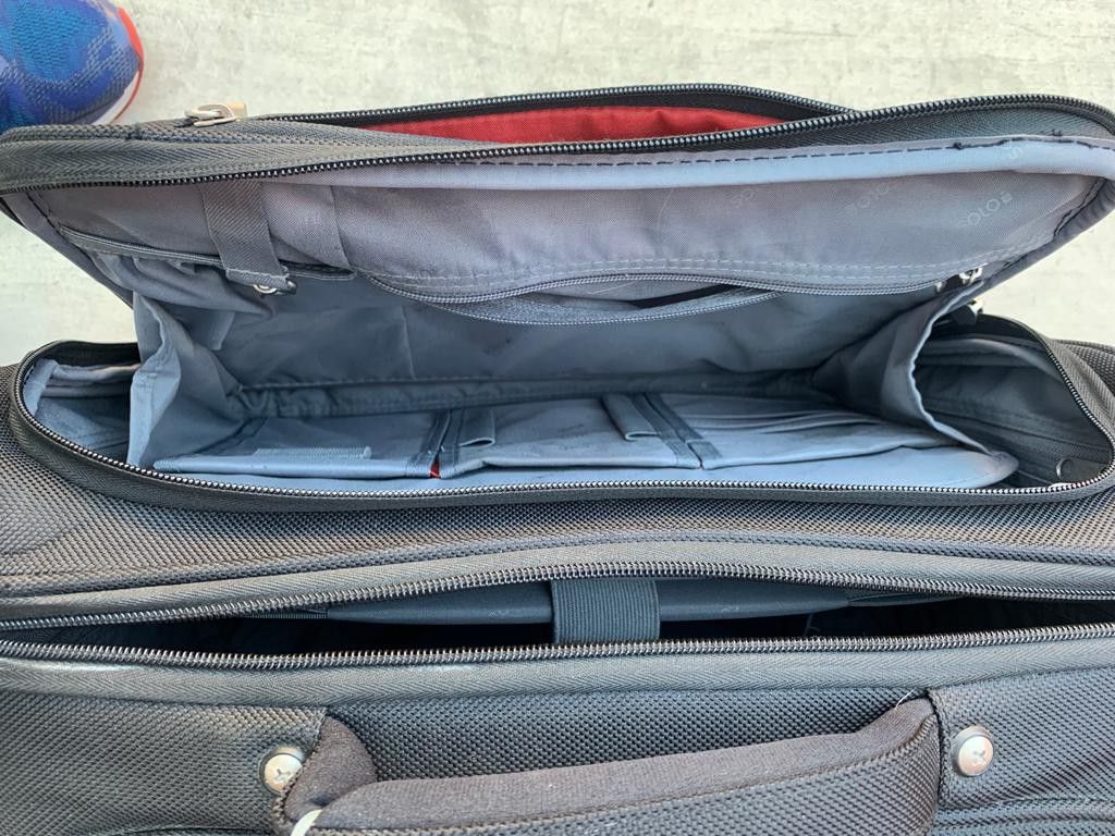 SOLO LUGGAGE BLACK