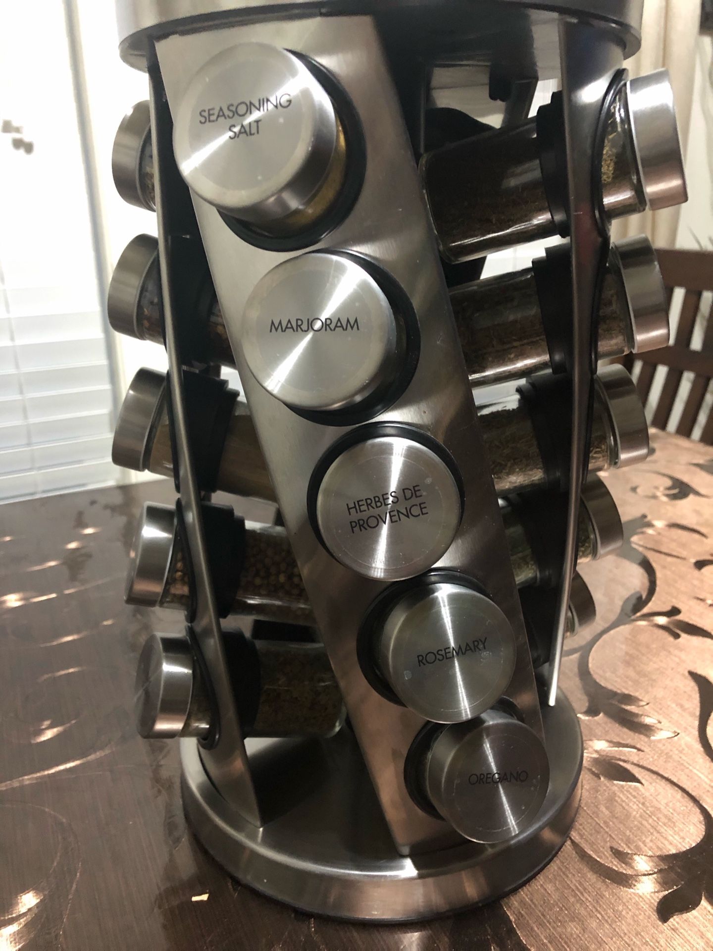 20 jar revolving spice tower