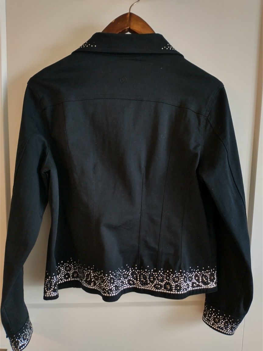 Black Jean Jacket With Swarovski Crystals. (Medium)